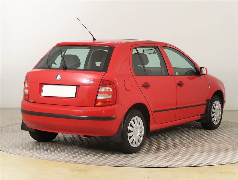 Škoda Fabia (2004) 1.2, nová STK, pěkný stav - fotka 5 z 15