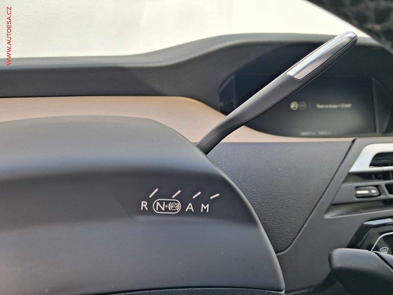 Citroën C4 Picasso (2014) 1.6HDi, AT, navi, kamera - fotka 14 z 18