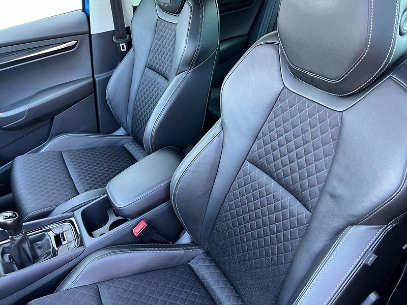 Škoda Karoq (2022) 2.0TDi Style+! Tažné! ČR+1.maj - fotka 18 z 41
