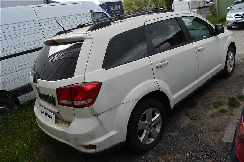 Fiat Freemont (2012) 2,0 MULTIJET AWD AT - fotka 4 z 28
