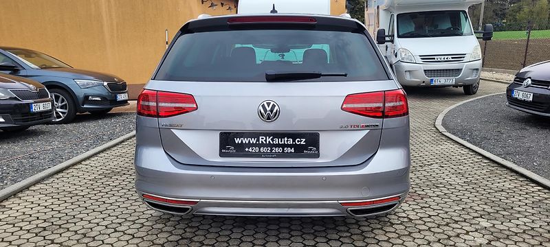 Volkswagen Passat (2017) Variant 2,0TDi 176kW DSG 4×4 - fotka 5 z 60