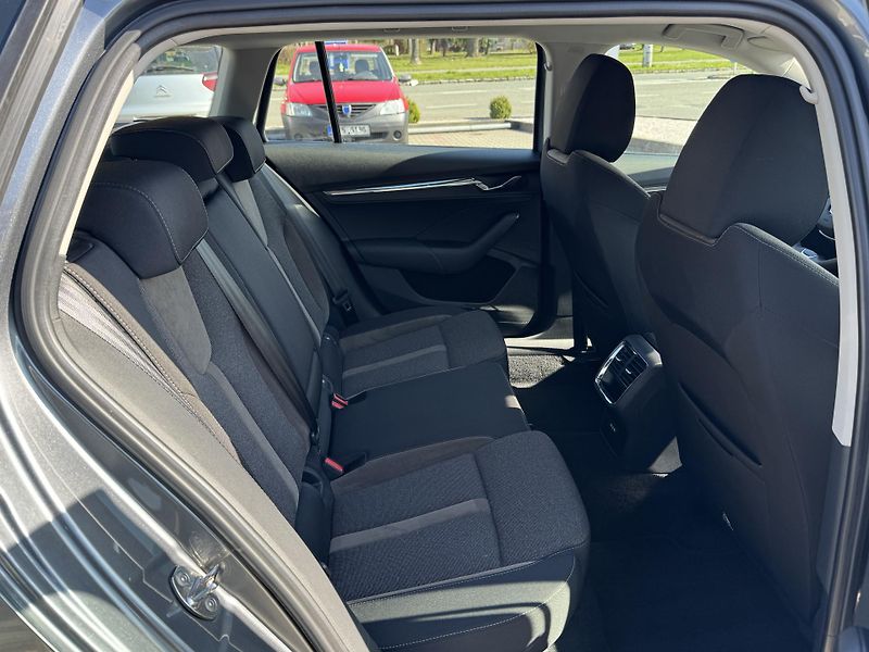 Škoda Octavia (2022) SCOUT 4x4 2.0 TDI 110 kW - fotka 21 z 24