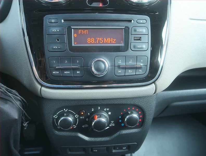 Dacia Dokker (2017) Arctica 1.5 dCi, 5Míst, SR - fotka 12 z 14