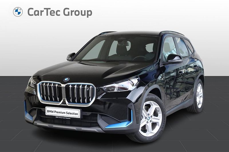 BMW iX1 xDrive30 - fotografie inzerátu