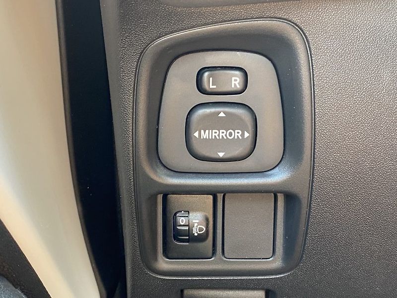 Toyota Aygo 1.0i, ČR, X-play Style, záruka - fotka 15 z 16