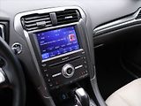 Ford Mondeo 2,0 Hybrid iCVT 103kW Vignale - náhled 23
