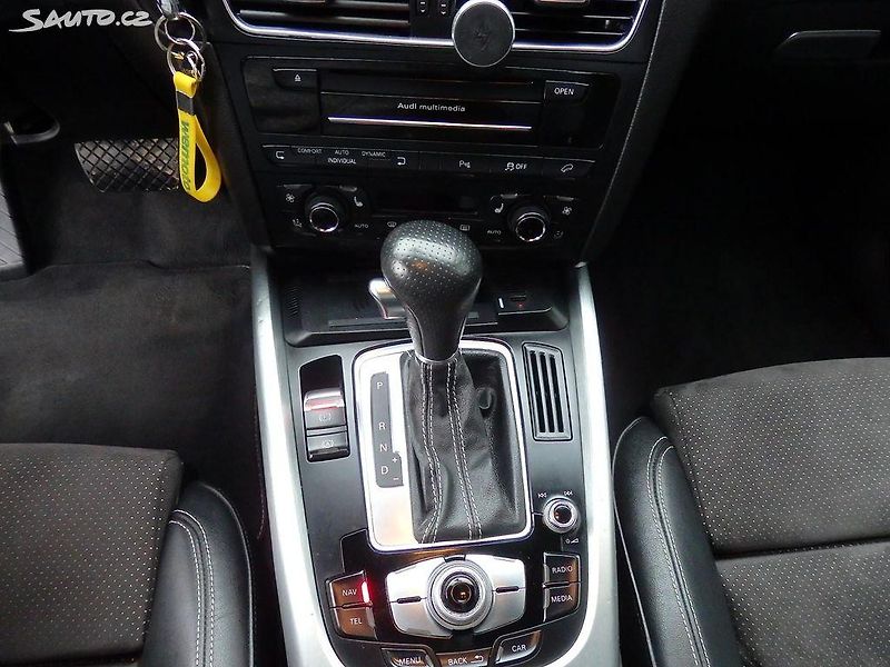 Audi Q5 3.0 TDI 176 kW S LINE - fotka 12 z 29