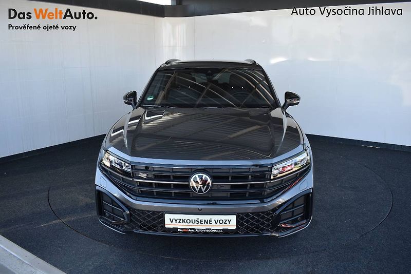 Volkswagen Touareg (2025) R-Line 3.0TDI 210kW,Webasto, T - fotka 4 z 30