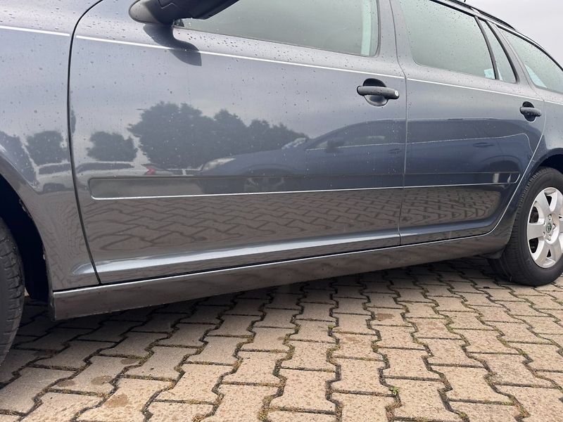 Škoda Octavia (2010) 1,4 TSI 90 KW TAŽNÉ KOLA - fotka 18 z 50