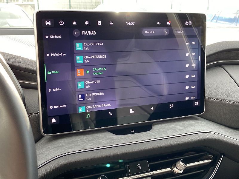 Škoda Kodiaq (2024) 2.0 TDI 4x4 DSG Exclusive Sele - fotka 13 z 40
