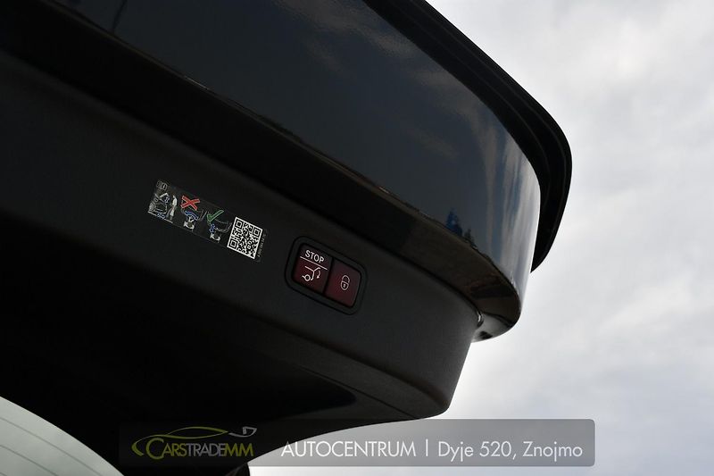 Mercedes-Benz EQS SUV 580 4MATIC AMG - fotka 55 z 62