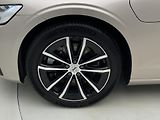 Volvo V60 T6 AWD PLUG-IN DARK REZERVACE - náhled 35
