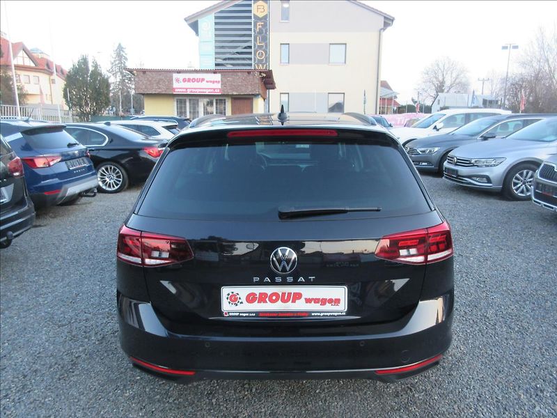 Volkswagen Passat 2,0 TDI DSG Elegance - fotka 5 z 18