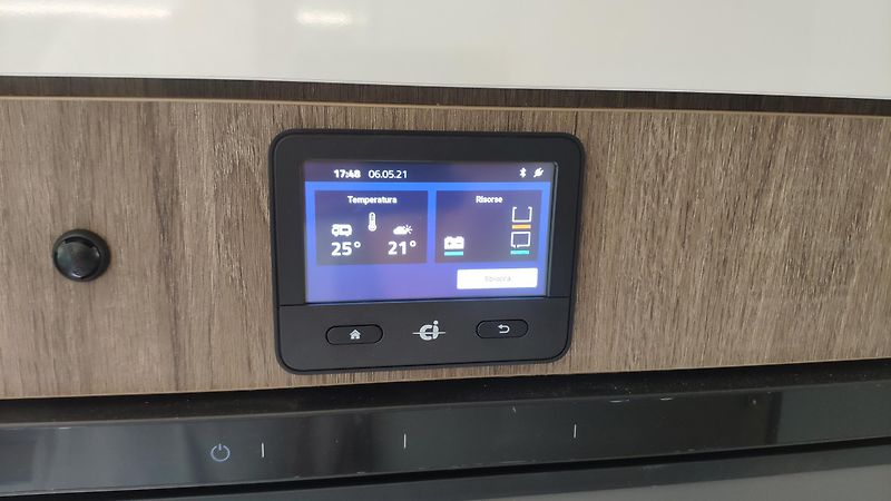 CI Caravans International (2026) MAGIS 67 INTEGRAL 2x skladem  - fotka 21 z 23
