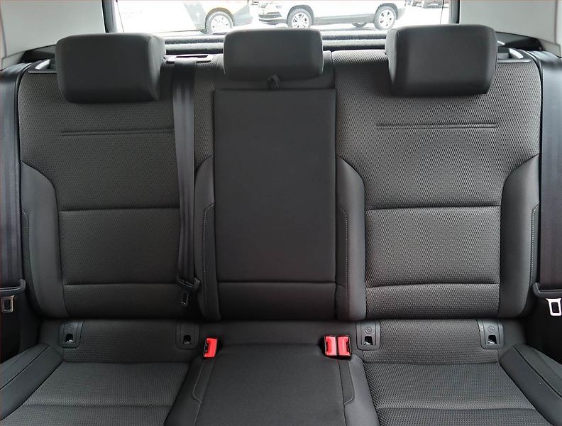Volkswagen Golf (2020) 32 kWh - 37 Ah, SoH 92% - fotka 10 z 21