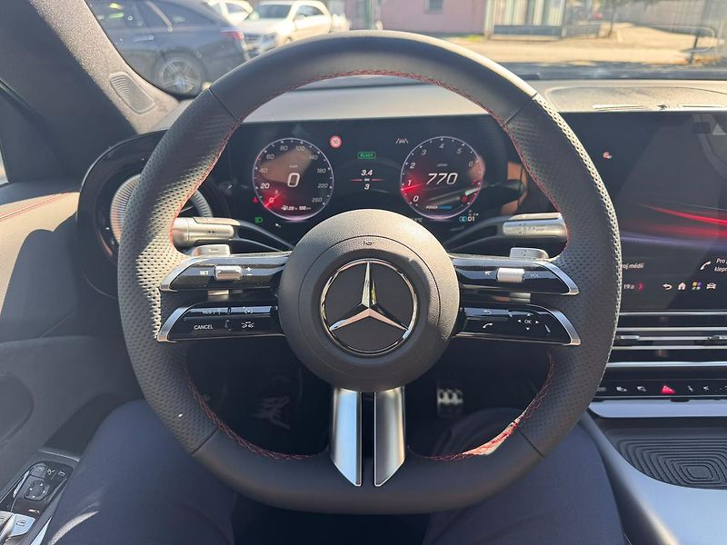 Mercedes-Benz CLA (2026) 200 - fotka 14 z 21