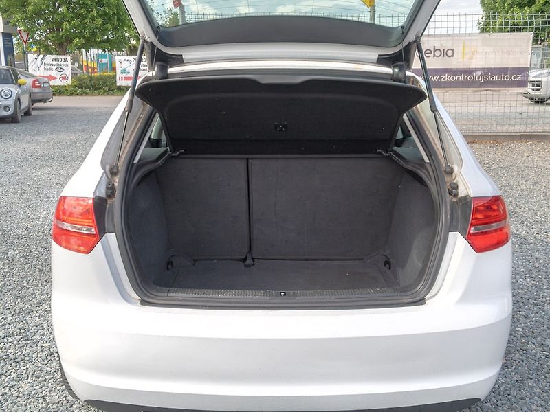 Audi A3 (2009) 1.4TSI 92KW – 2x KOLA - fotka 31 z 39