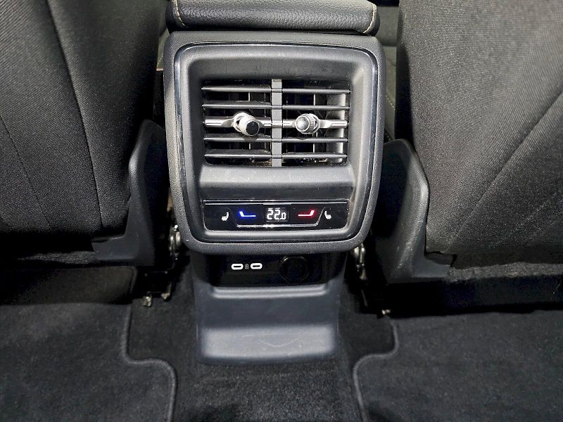 Škoda Kodiaq (2025) 2,0TDI 142kW 7DSG 4x4 SELECTIO - fotka 26 z 30