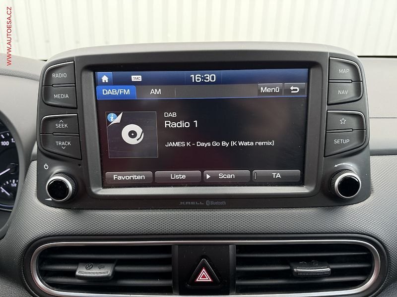 Hyundai Kona (2020) 1.0 T-GDi, AC, navi, park - fotka 13 z 18