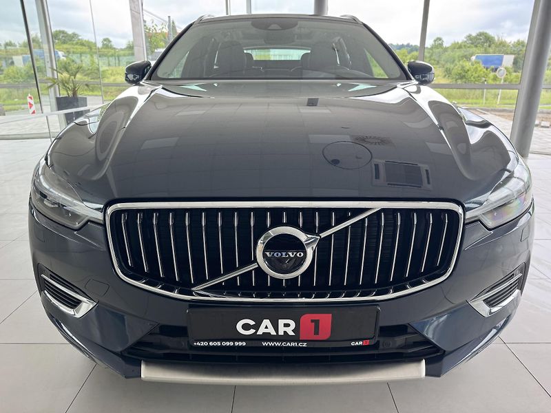 Volvo XC60 T8 AWD*Recharge*REZERVACE! - fotka 3 z 36