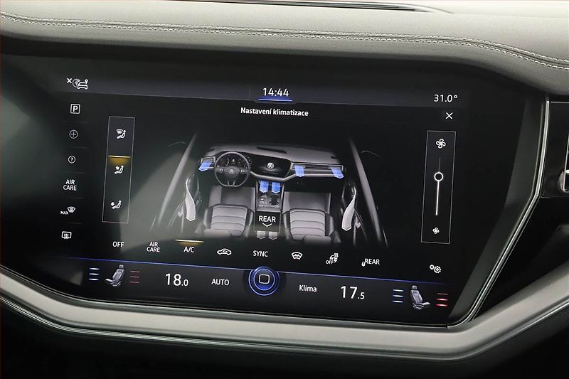 Volkswagen Touareg (2018) 3.0 TDI - fotka 14 z 30