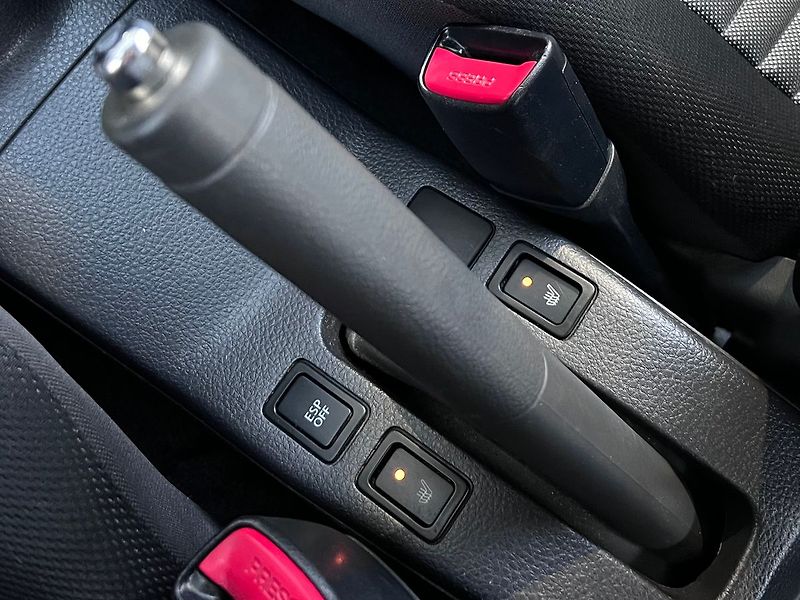 Suzuki SX4 1,6 VVti-VÝHŘEV.S-ALU - fotka 26 z 34