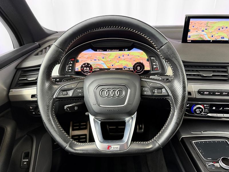 Audi Q7 3.0TDI QUATTRO S-LINE, MATRIX, - fotka 12 z 25
