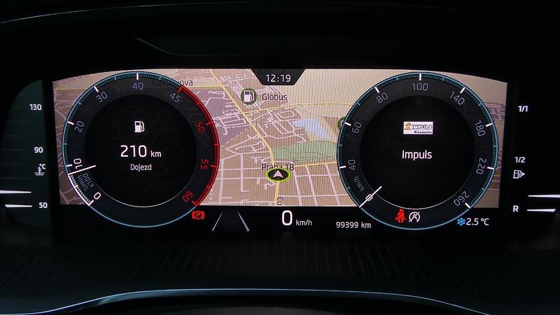 Škoda Octavia Combi 2,0 TDI Ambition - fotka 13 z 21
