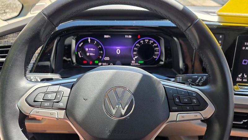 Volkswagen Multivan (2022) 1.4 TSI PHEV 160kW Style - fotka 29 z 51