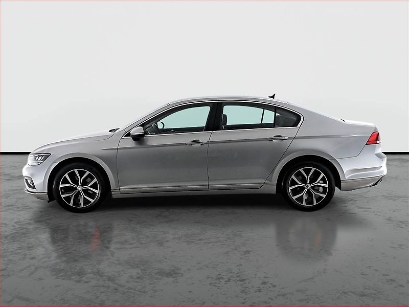 Volkswagen Passat (2019) 1.5 TSI, Automat, Kůže, Navi - fotka 3 z 19