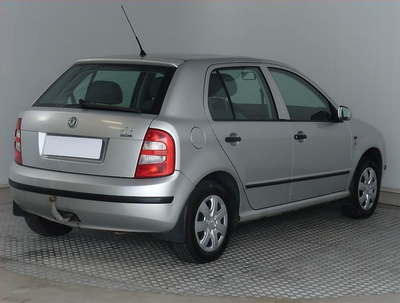 Škoda Fabia (2000) 1.4, Tažné, udržované - fotka 5 z 14