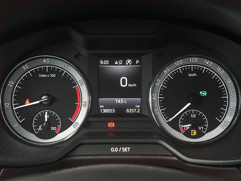 Škoda Octavia (2018) Laurin&Klement 1.8 TSI - fotka 11 z 18