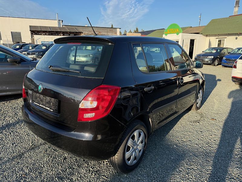 Škoda Fabia 1.2i KLIMA - fotka 6 z 13