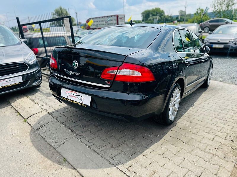 Škoda Superb (2010) 2.0TDi DSG CR BUSINES 100%KM - fotka 6 z 18
