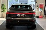 Audi Q8 e-tron 55 Q SoH 97% 360k Pano Tažné - náhled 4