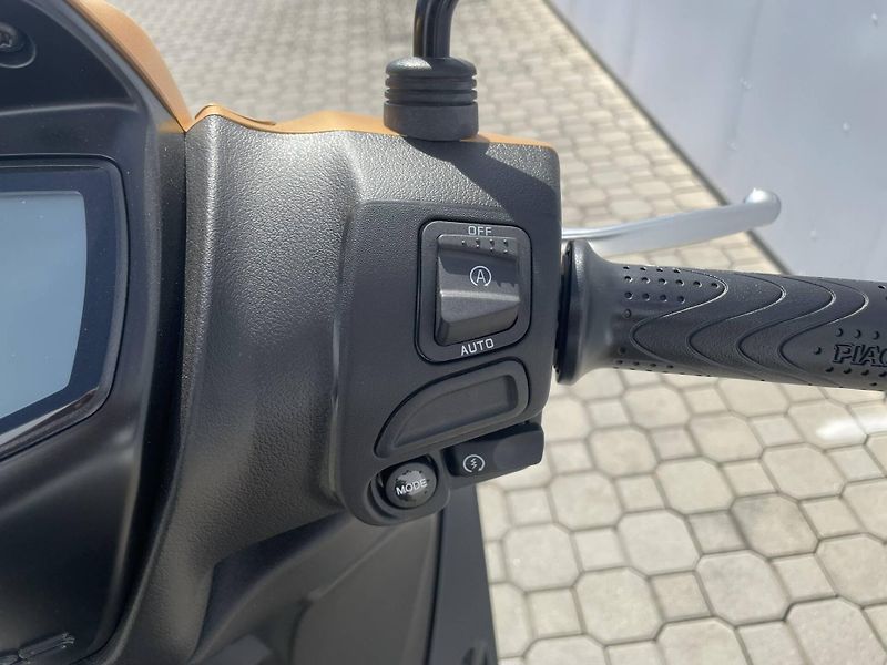 Piaggio (2025) Medley 125 S ABS EU5+ - fotka 10 z 10