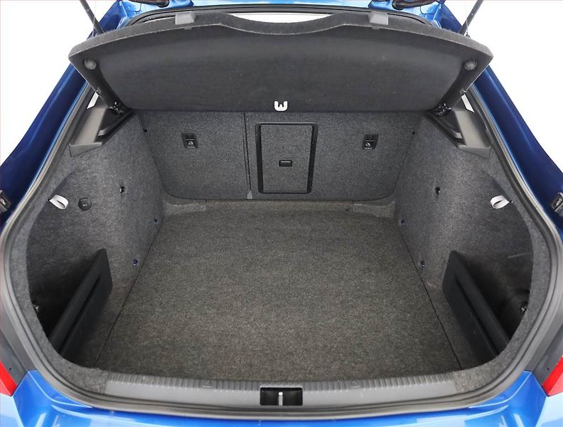 Škoda Octavia (2014) 1.6 TDI, Serv.kniha, Tempomat - fotka 15 z 15
