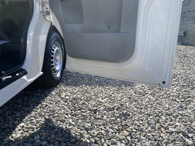 Volkswagen Transporter 2.0TDi 105PS 0%KOROZE DPH AC!! - fotka 126 z 165