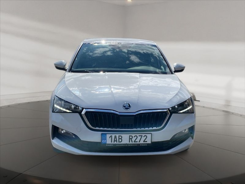 Škoda Scala 1,0 TSI 81 Style - fotka 2 z 11
