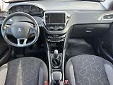 Peugeot 2008 (2018) 1.2PT, 2.maj,ČR, autoAC - náhled 8