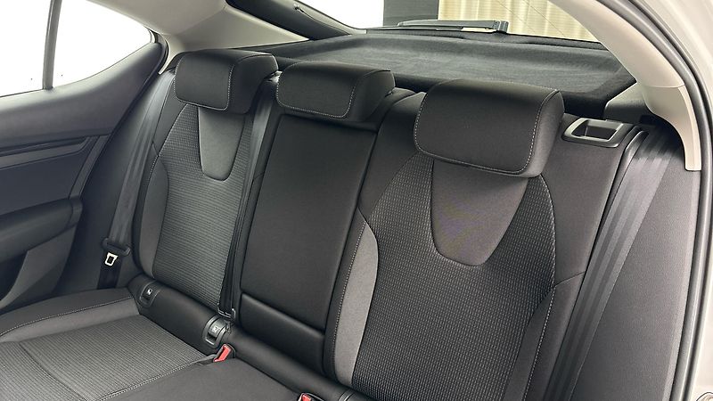 Škoda Octavia 2.0 TDI DSG Ambition - fotka 16 z 26