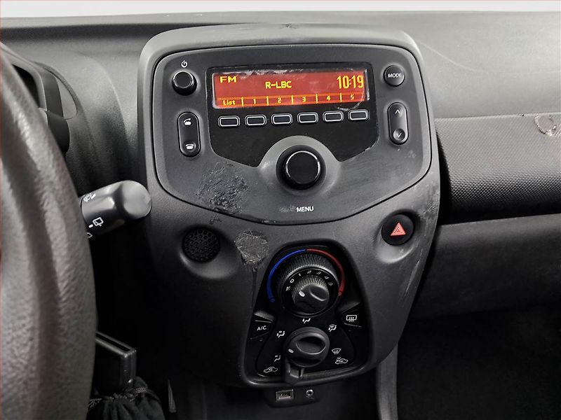 Toyota Aygo (2021) 1.0 VVT-i, LPG, nová STK - fotka 12 z 14