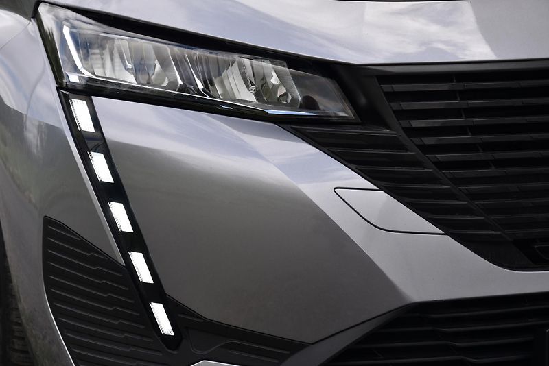 Peugeot 308 1.2 PureTech A/T,LED,TEMP,DPH - fotka 7 z 50