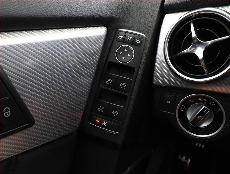 Mercedes-Benz GLK (2012) 220 CDI, 4X4, Automat, Kůže - fotka 15 z 17