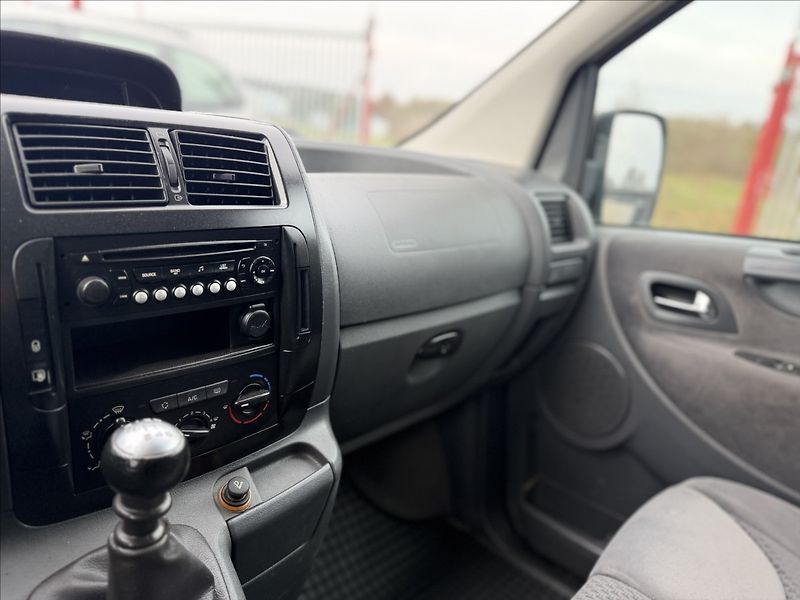 Peugeot Expert Tepee 2,0 SERVISKA, 9MÍST +SADA PNEU - fotka 13 z 25