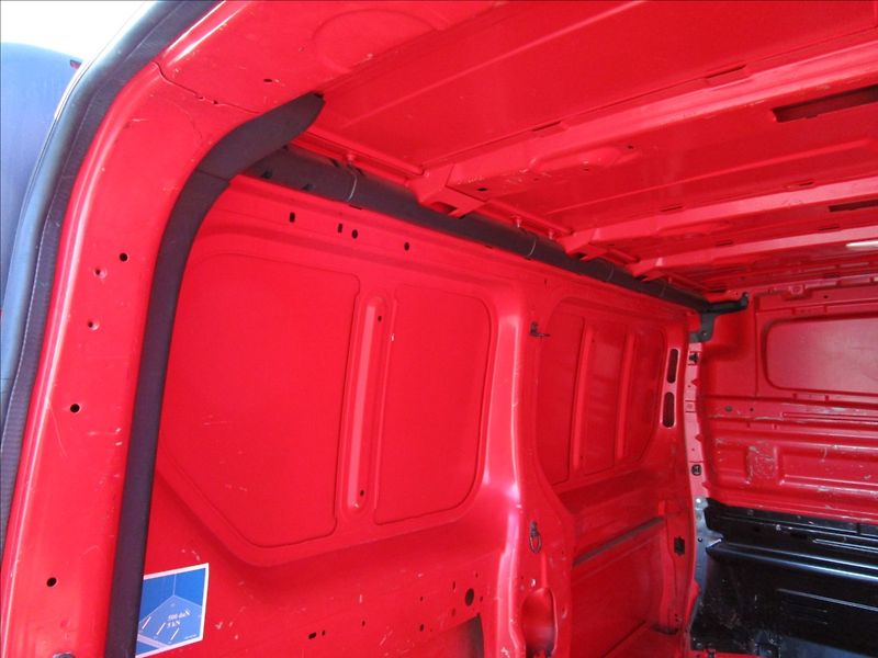 Renault Trafic 1.6dCi, Klima, 1. maj. - fotka 28 z 37