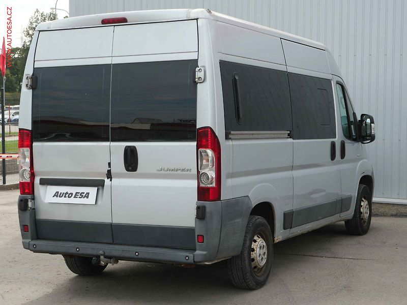 Citroën Jumper (2007) 2.2HDi 9míst, AC - fotka 4 z 16