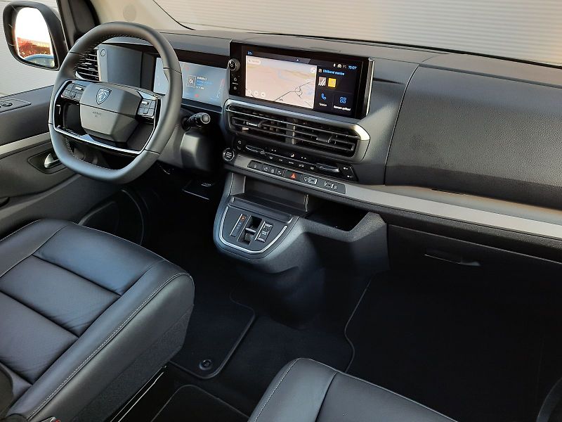 Peugeot Traveller (2026) ALLURE Long 2.2 BHDi 180k EAT8 - fotka 15 z 16