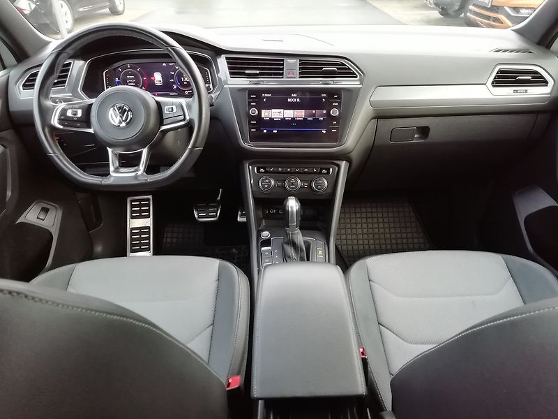 Volkswagen Tiguan Allspace 2,0 TDI DSG 4M R-Line 140kW - fotka 7 z 20