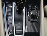BMW Řada 5 (2012) 530d xDrive GT, 4X4, Automat - náhled 21